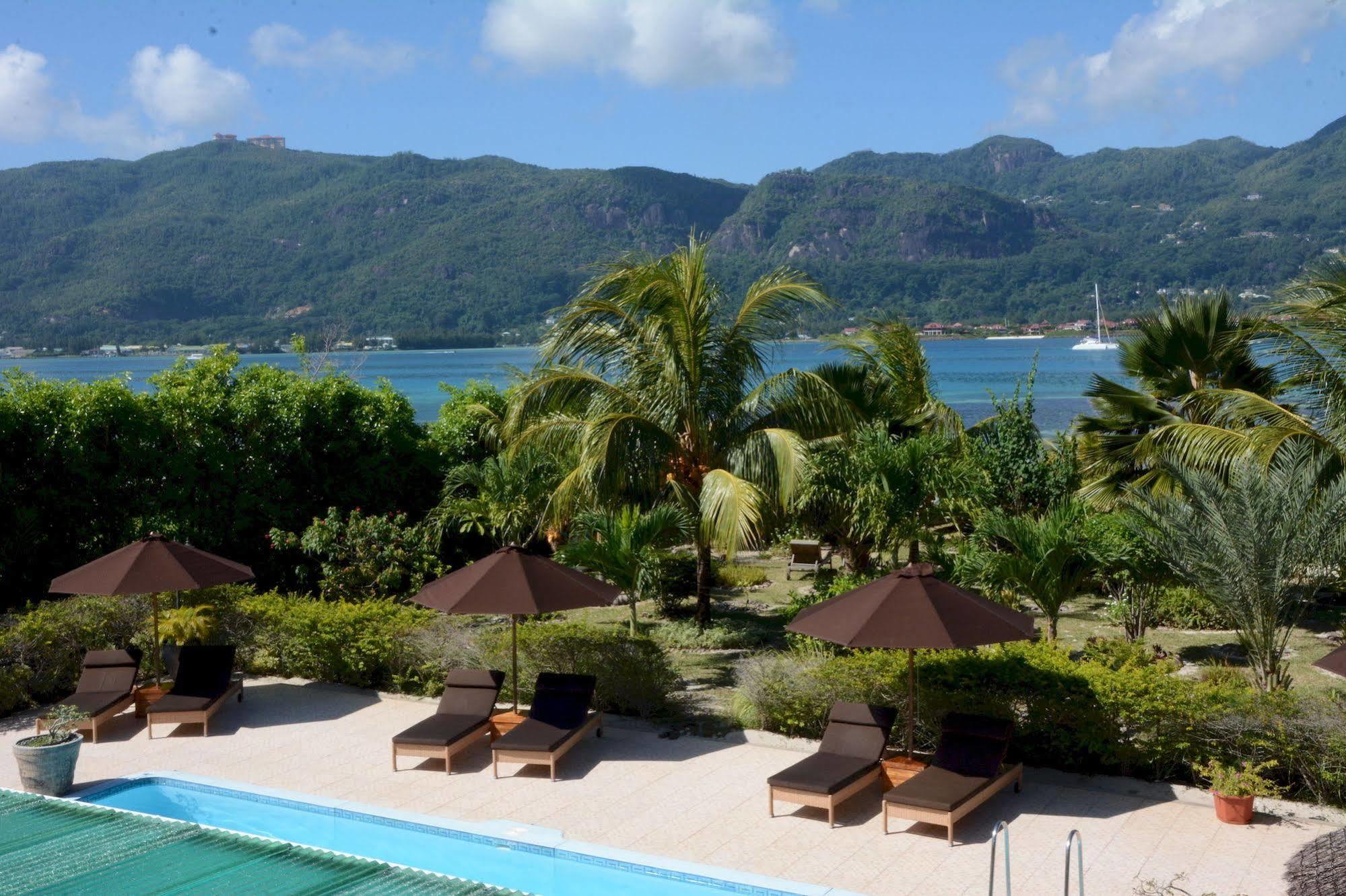 Villa De Cerf Cerf Island ภายนอก รูปภาพ