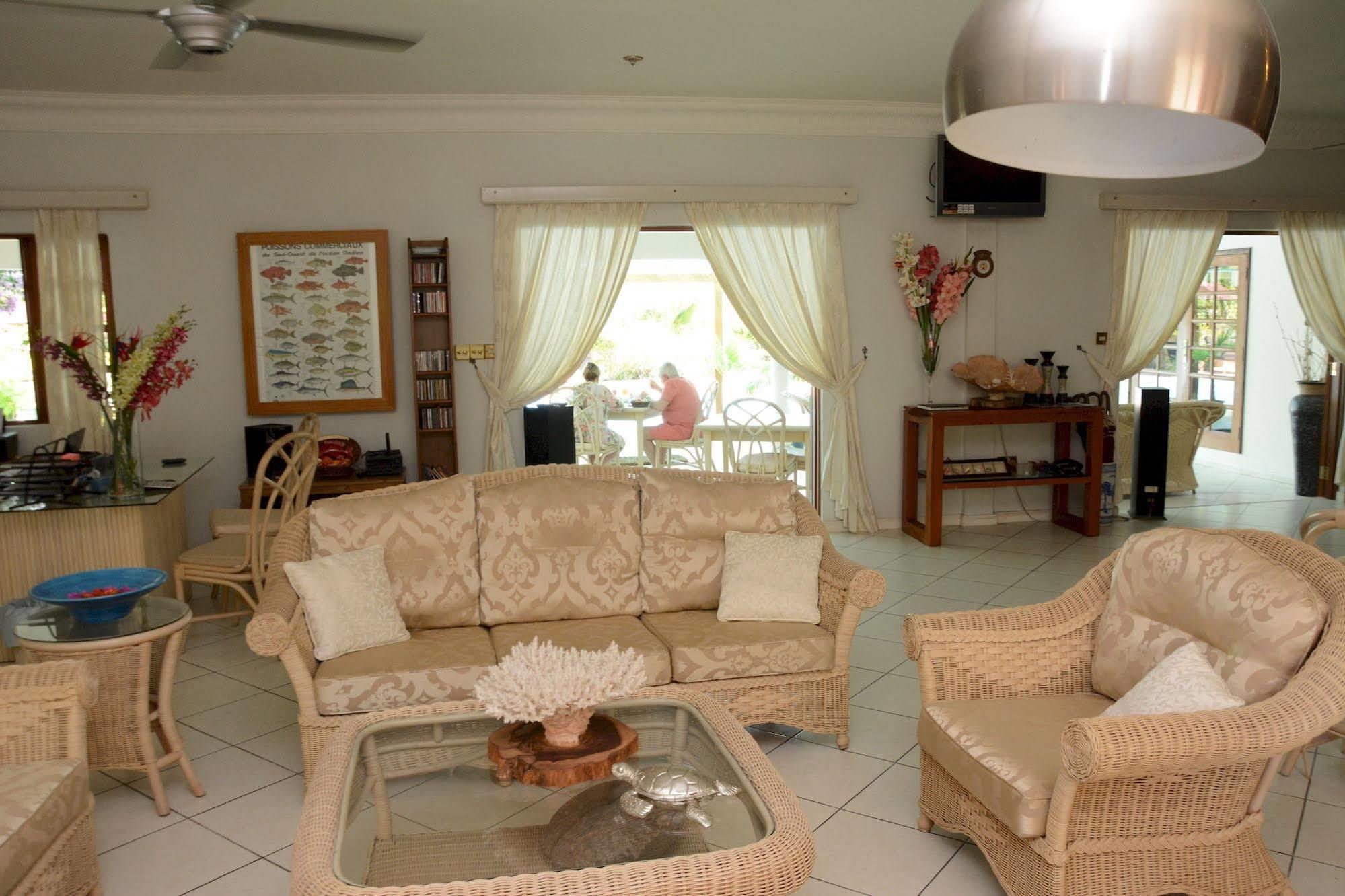 Villa De Cerf Cerf Island ภายนอก รูปภาพ