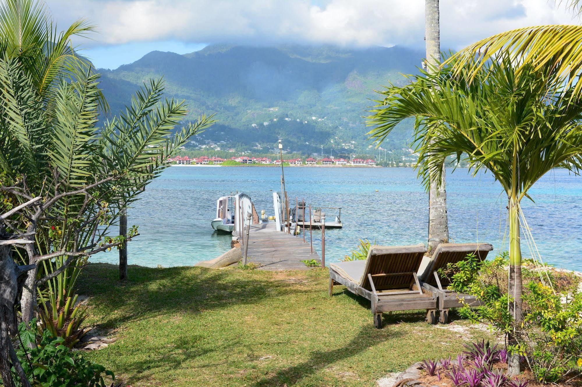 Villa De Cerf Cerf Island ภายนอก รูปภาพ